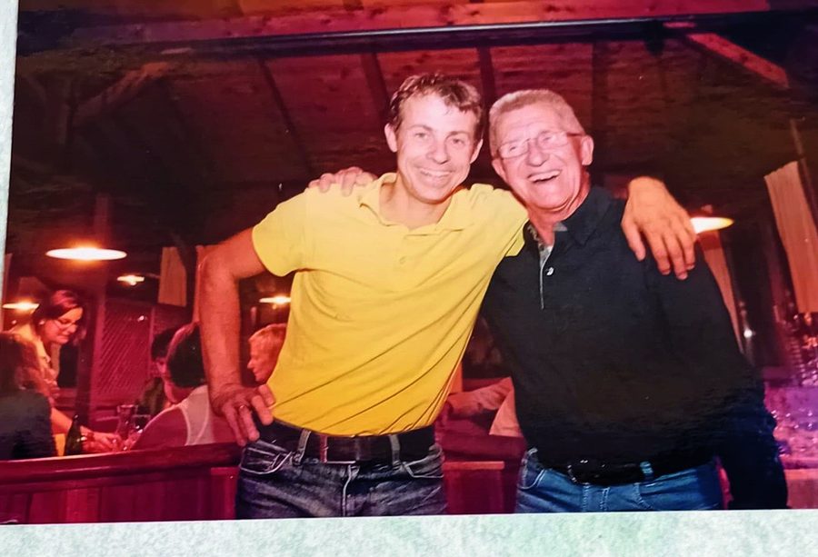 Sepp Sattlecker mit seinem Sohn