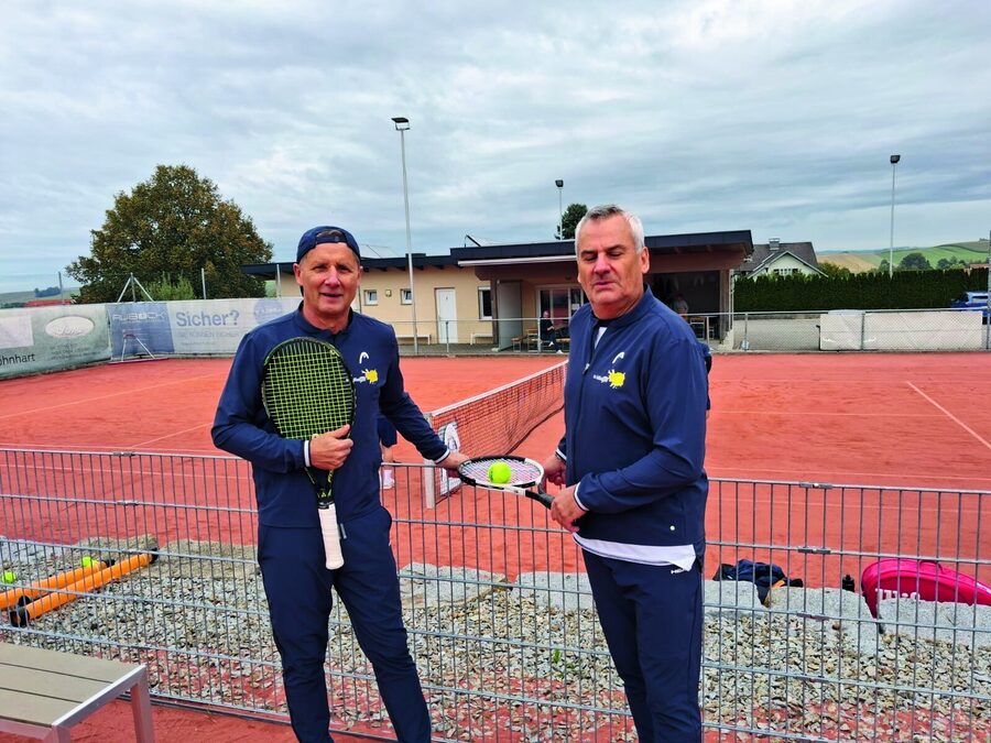 Siegerehrung auf dem Tennisplatz